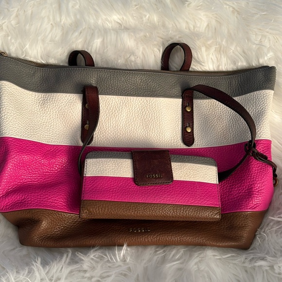 Large Fossil Tote with Wallet - Picture 1 of 6